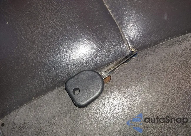 2G2WC58C761272785: 43038523