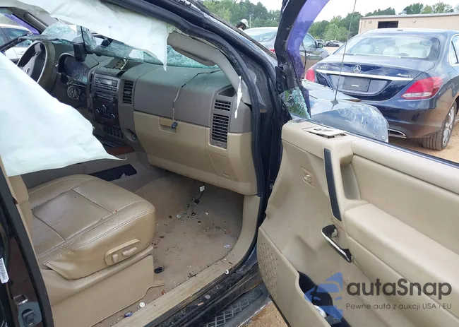 1N6BA0EC1CN306587: 43038547