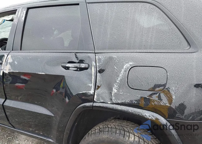 1C4RJFAG8LC328286: 43038036