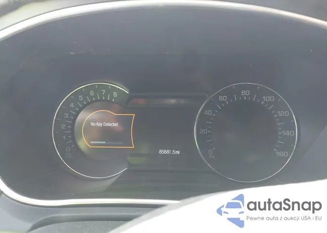 2LMTJ8LR5GBL82442: 43038074