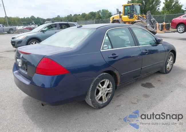 1HGCM56887A079354: 43038110