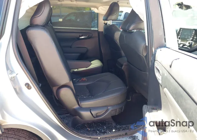 5TDGZRBHXLS521837: 43038173