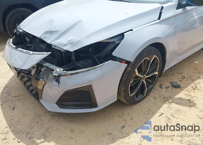 1N4BL4CVXRN379240: 43039280