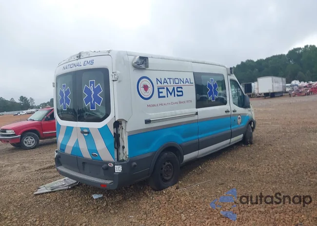 1FDYR2CM7JKB33276: 43039315