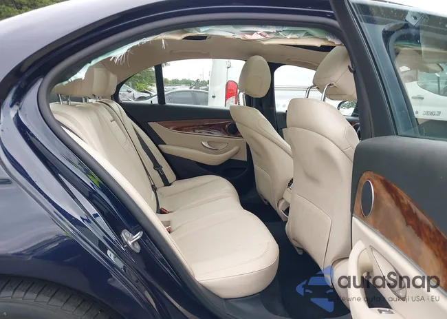 WDDZF4KB6HA114771: 43039371