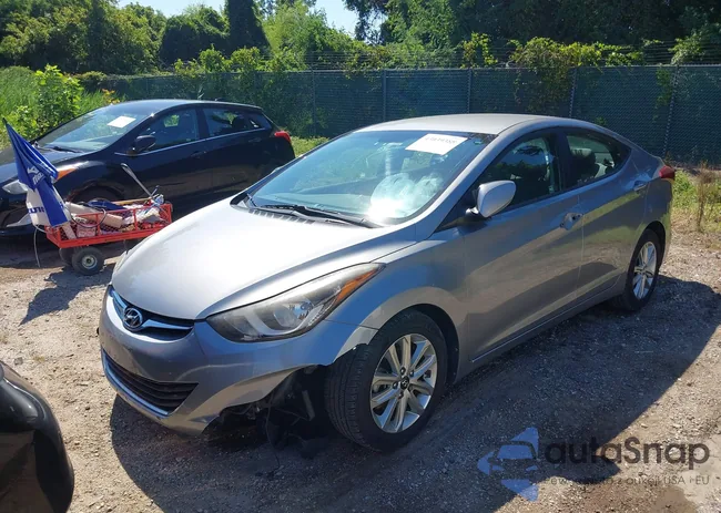 KMHDH4AE3EU123833: 43039388