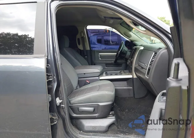 3C6RR7LTXGG338515: 43039484