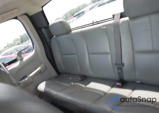 1GCRCPEX9BZ207594: 43039505