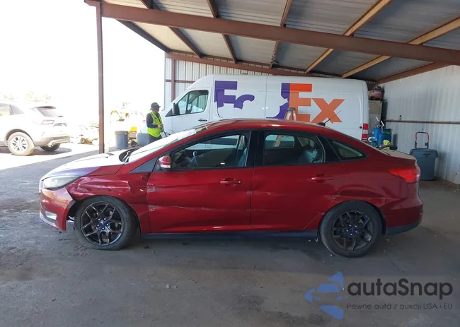 1FADP3F2XGL404882: 43039523