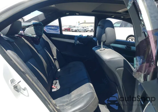 WDDGF5EBXBA444896: 43039574