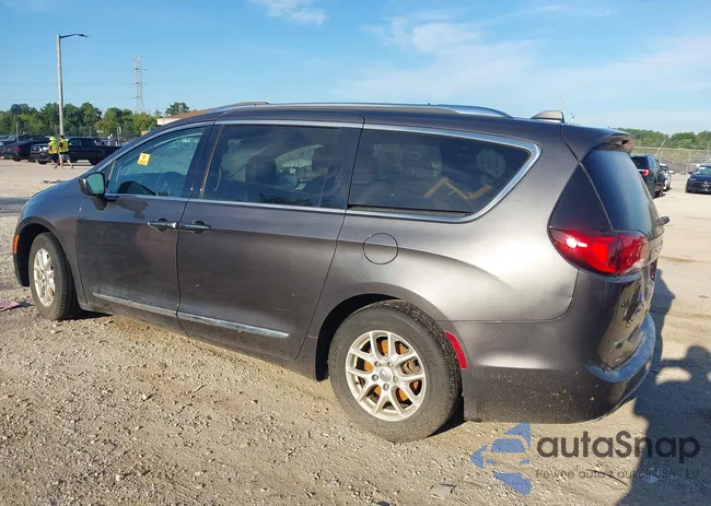 2C4RC1BG8LR140323: 43039680