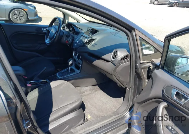 3FADP4BJ1FM191868: 43039705