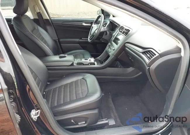 3FA6P0LUXJR162892: 43039789