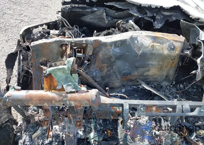 1FTEW1EP1GKF77540: 43039817