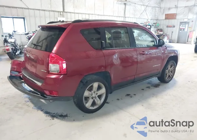 1C4NJDCB8CD717637: 43039846