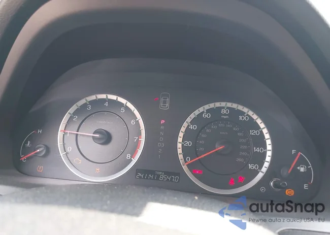 1HGCP2F66BA109951: 43038881