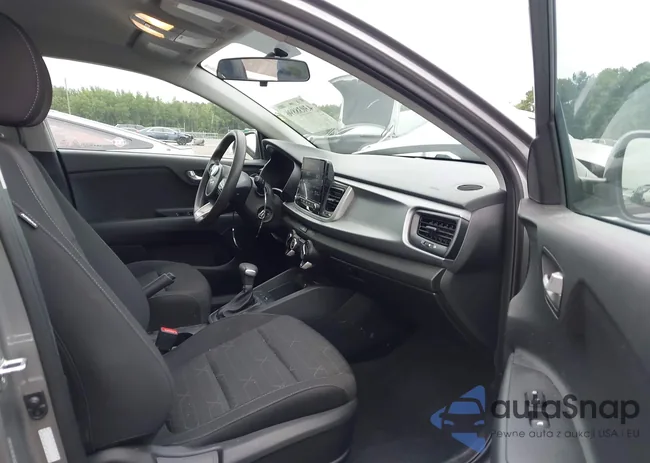 3KPA24AD9PE569180: 43038896