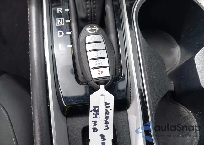 1N4BL4DV4RN325012: 43038937