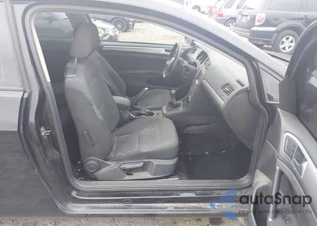 3VW817AUXFM013383: 43038952