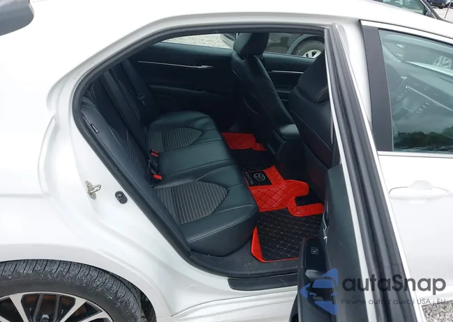 4T1B11HKXKU825777: 43038980