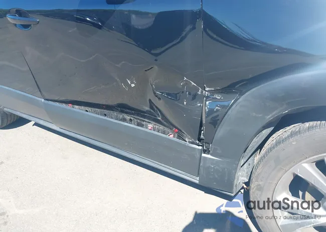 3MVDMBDMXMM218317: 43039070