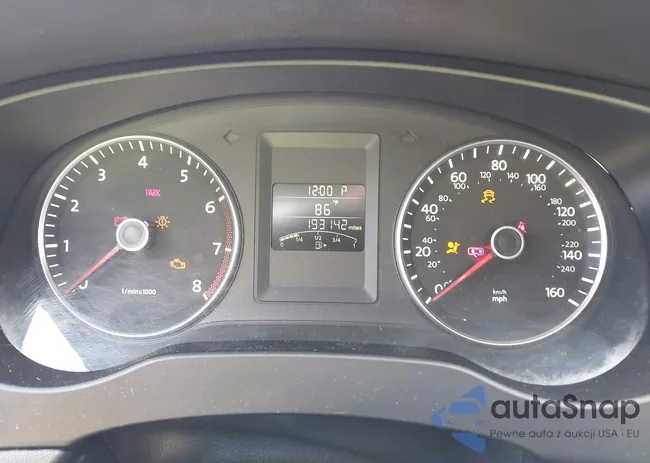 3VWDP7AJ1DM215707: 43039255