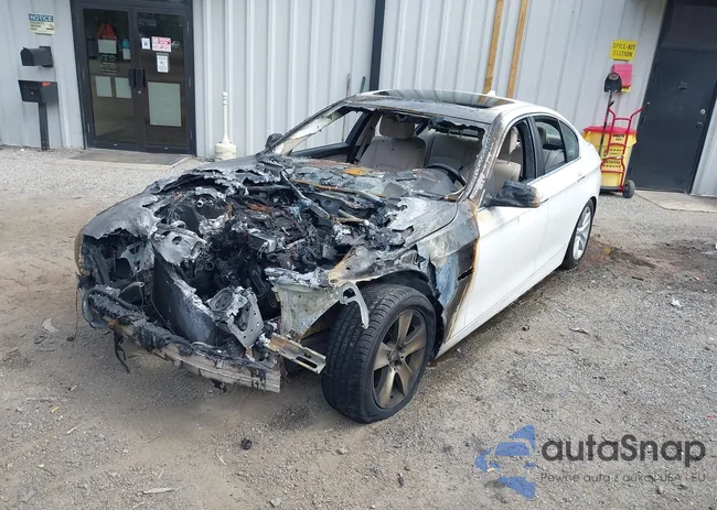 WBAXG5C58DDY36763: 43040271