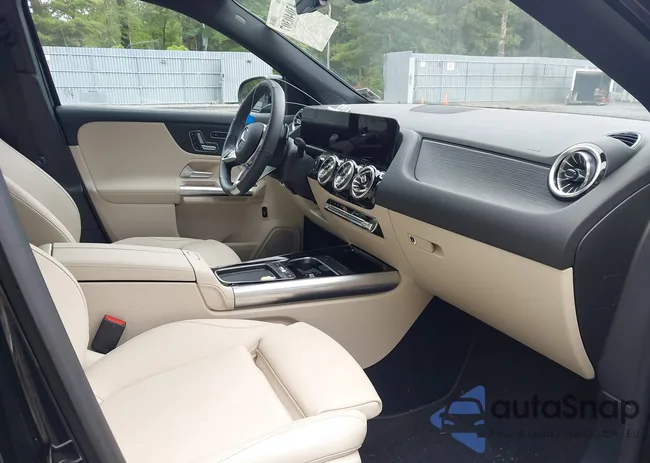 W1N4N4HB7SJ737539: 43040307