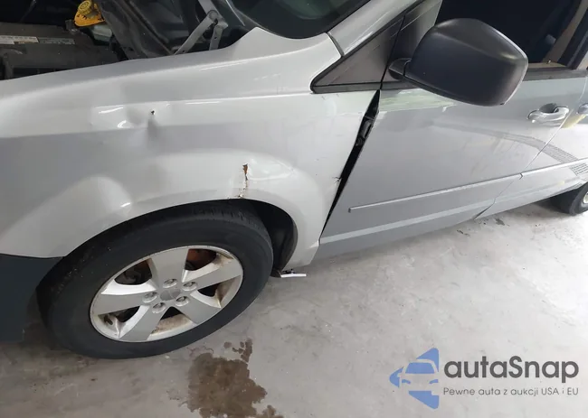 2C4RDGBG8ER308092: 43040341