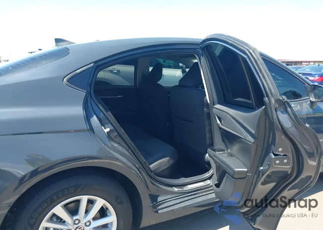 4T1DAACK6SU174390: 43040474