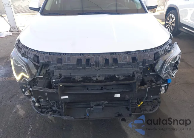 KNDCR3LE5P5098757: 43040576