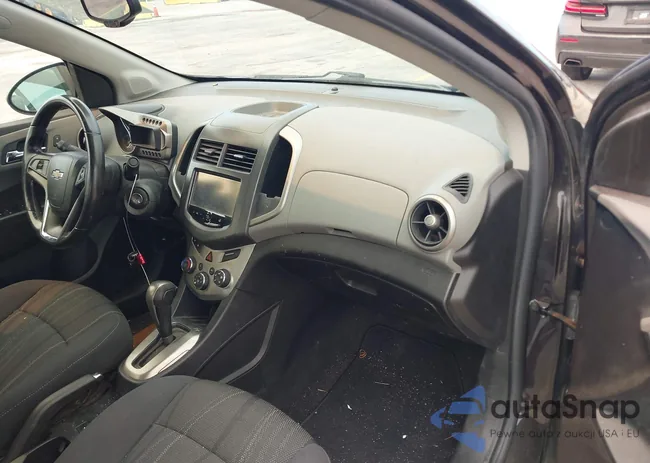 1G1JC5SH0G4103619: 43040679