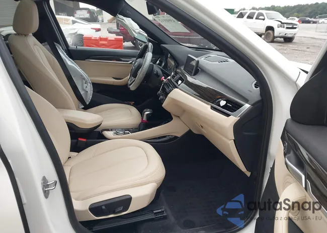 WBXHT3C36GP882801: 43040112