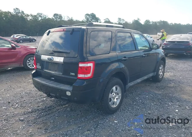 1FMCU9EG8BKB21633: 43040171