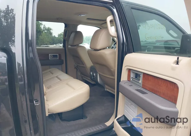 1FTFW1EV4AFC33235: 43040201