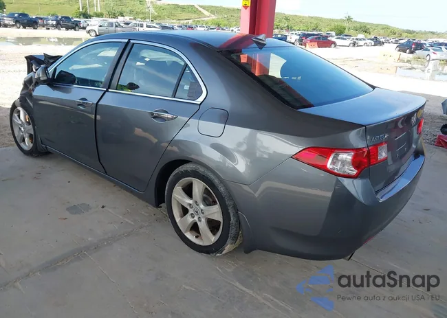 JH4CU26679C036321: 43041337