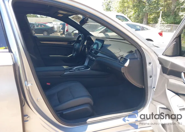 1HGCV2F33MA010681: 43041517