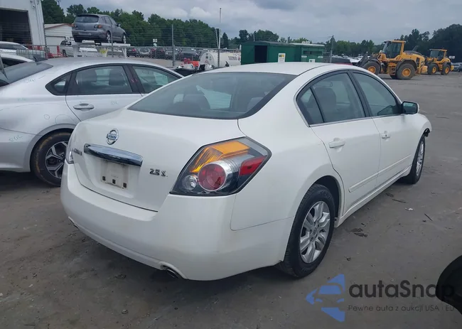 1N4AL2AP2CC120703: 43041567