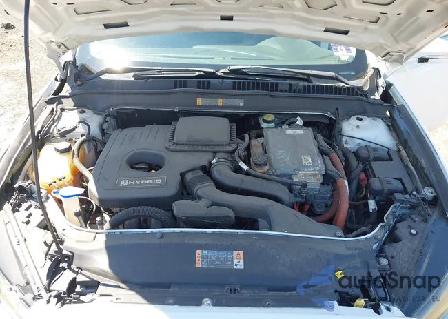 3FA6P0LU6ER318772: 43041570