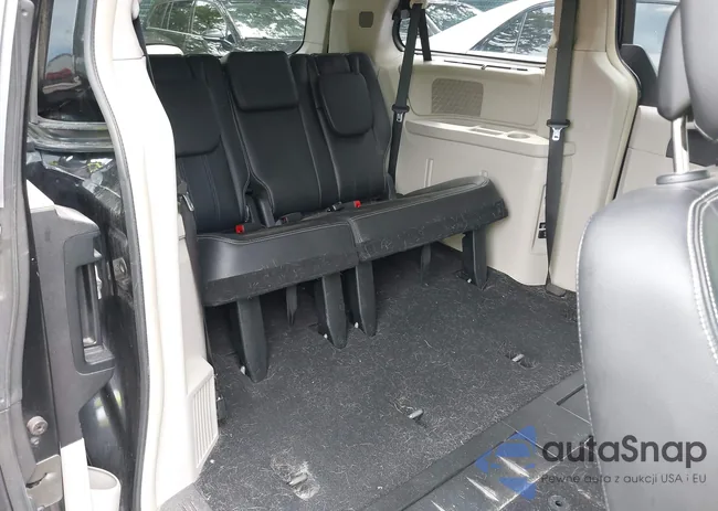 2C4RC1BG8ER234527: 43041578