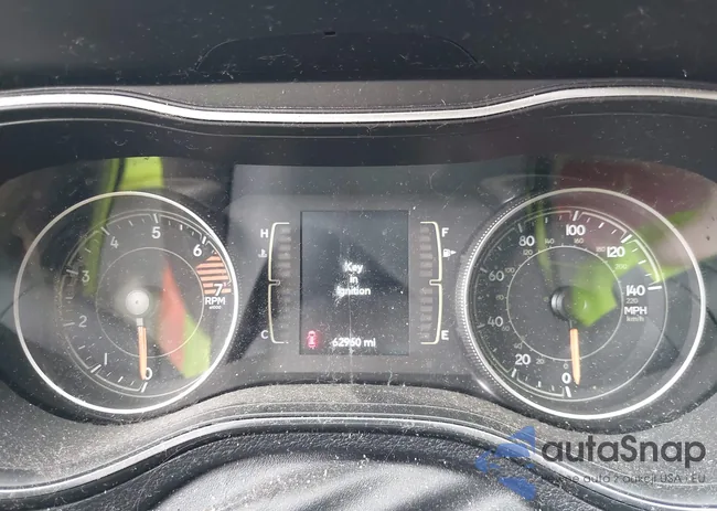 1C4PJLCB9LD648735: 43041702