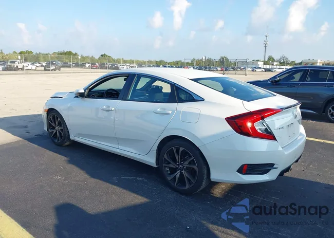 2HGFC2F8XMH511888: 43041765