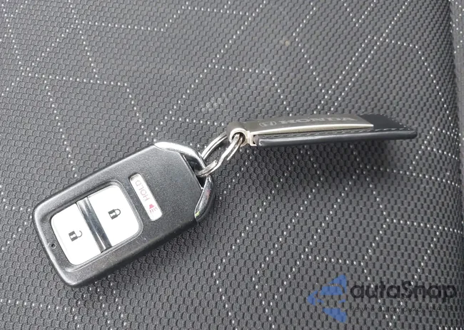 3HGGK5H82FM773270: 43040945