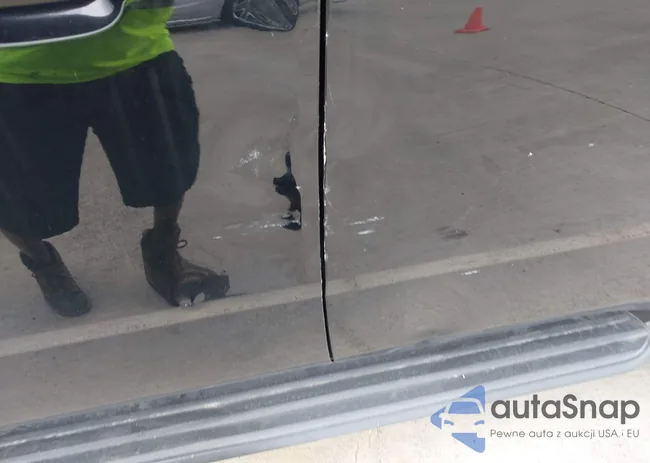 1GNSCBKC2HR250485: 43041145