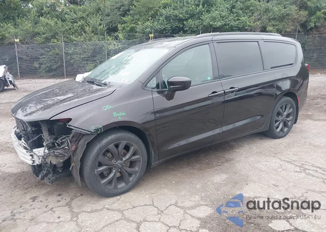 2C4RC1FG2KR593829: 43041237