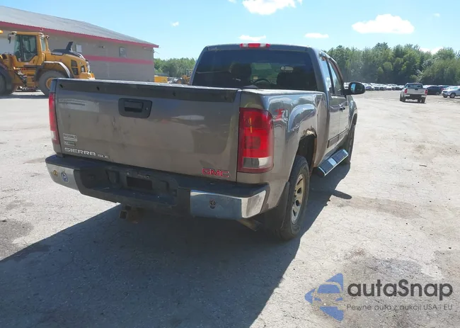 1GTR2VE70CZ185493: 43042275