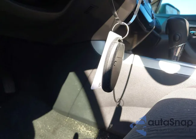 1N4AL3AP7DC122325: 43042282