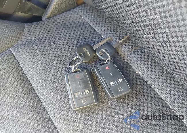 1GCVKREC5HZ165654: 43042633