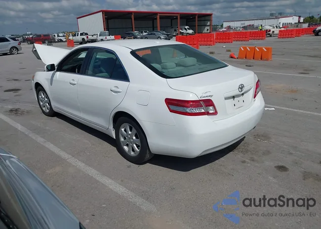 04T4BF3EK3BR16875: 43042639