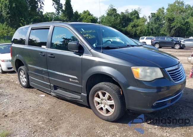 2C4RC1BG5CR127352: 43042852